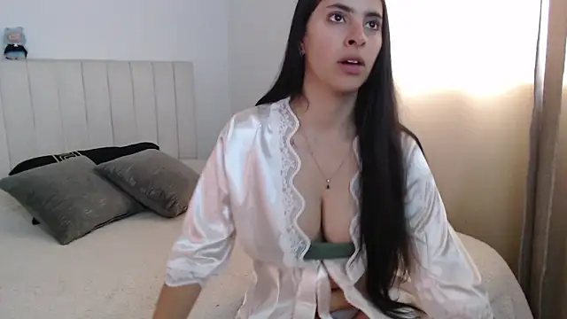 Snapshot of Harmony_lam1 chatting on 09-22-25, 02:08 Harmony lam1 online show from 09-22-25, 02:08