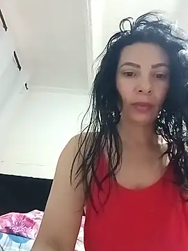 DaphneRosses online show from 06-17-26, 01:45