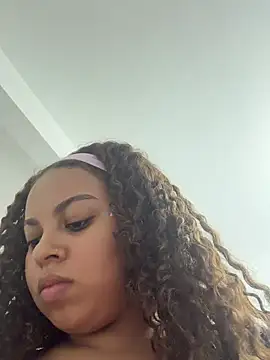 AlesiaCooper online show from 06-20-26, 04:04