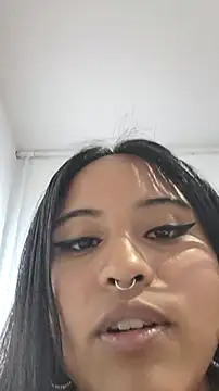 bella warzon online show from 03-25-26, 11:11