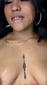 bella warzon online show from 04-17-26, 02:58