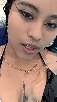 bella warzon online show from 05-16-26, 09:57