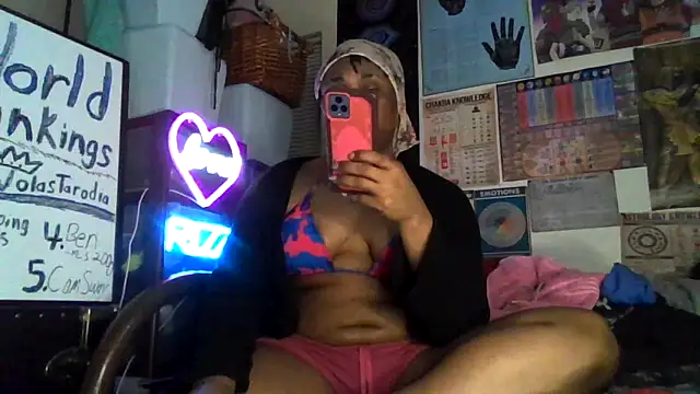 GardeniaFields online show from 09-21-25, 07:54