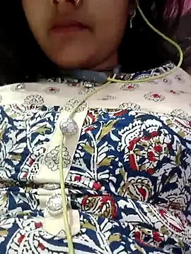 Poonam25 online show from 03-08-25, 09:06