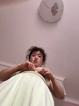Snapshot of Baby96188 chatting on 10-05-25, 03:27 Baby96188 online show from 10-05-25, 03:27