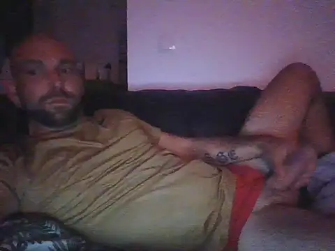 Snapshot of Smokeym123 chatting on 07-18-26, 10:46 Smokeym123 online show from 07-18-26, 10:46