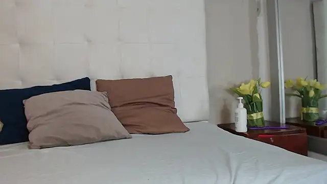 willow smitt online show from 01-12-26, 12:21