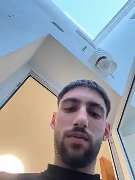 Vergon21cmdotado online show from 04-12-26, 06:57