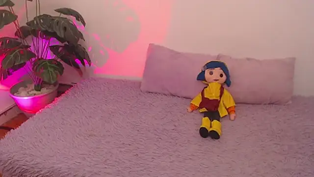 wet valery online show from 04-19-26, 12:04