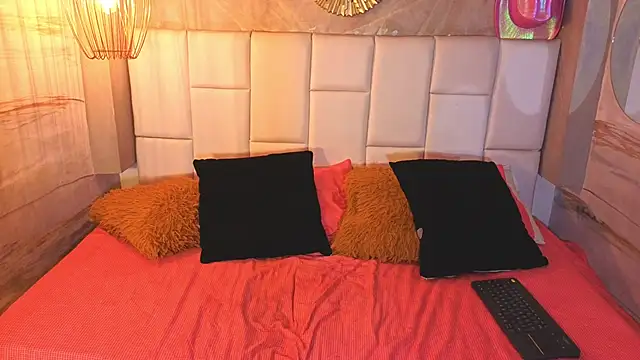 sweetlittlevenus online show from 03-20-25, 11:49