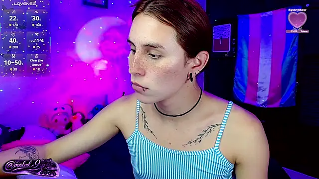 Snapshot of Malud09 chatting on 02-25-26, 01:10 Malud09 online show from 02-25-26, 01:10