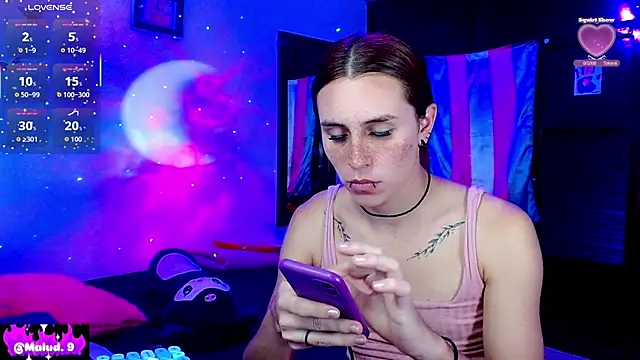 Snapshot of Malud09 chatting on 03-04-26, 01:06 Malud09 online show from 03-04-26, 01:06