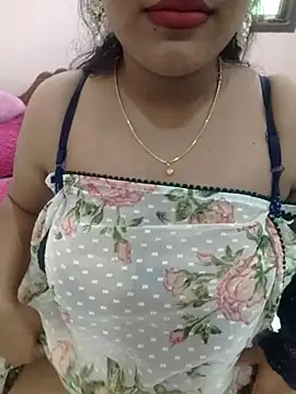 Snapshot of priya_00143 chatting on 07-01-26, 06:15 priya 00143 online show from 07-01-26, 06:15