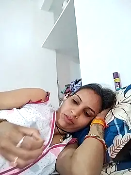 Hotty-Nidhi online show from 03-11-25, 10:18