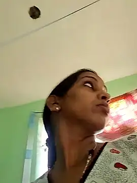 Hotty-Nidhi online show from 03-03-26, 03:12