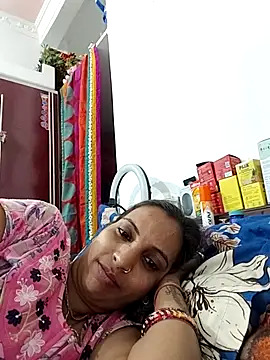 Hotty-Nidhi online show from 04-07-26, 05:46