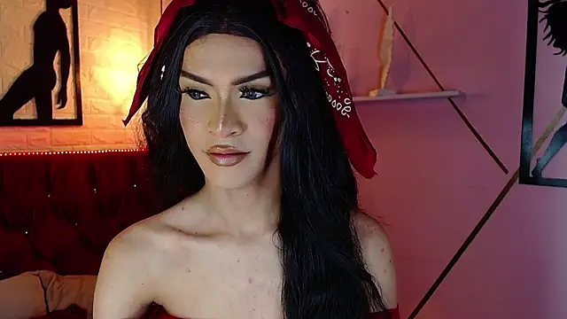 agatha rodriguez online show from 10-29-25, 01:57