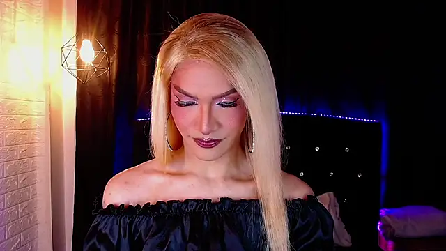 agatha rodriguez online show from 07-26-26, 02:20