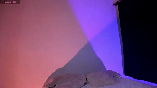 adara evanss online show from 04-10-26, 12:49