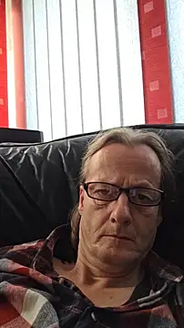 namorreyeb1 online show from 10-30-25, 10:16