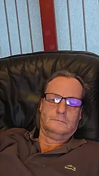 namorreyeb1 online show from 11-28-25, 03:04