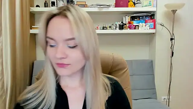 Kara Smith  online show from 02-08-25, 10:19