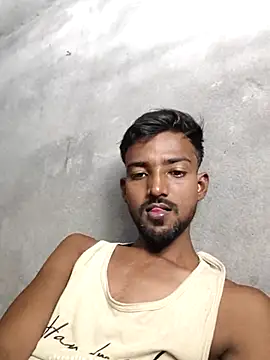 Snapshot of India_HOT23 chatting on 10-08-25, 05:27 India HOT23 online show from 10-08-25, 05:27