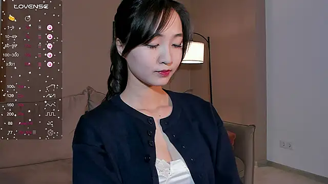 SeulBi online show from 10-13-25, 03:01