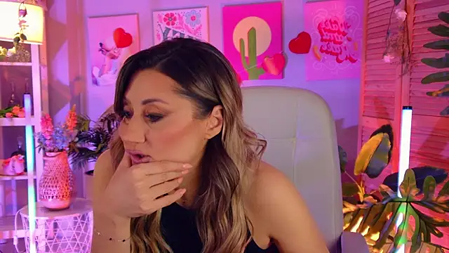 SarahAlluring online show from 02-26-26, 12:37