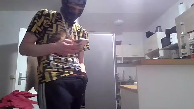 Snapshot of ThePython666 chatting on 03-15-25, 12:25 ThePython666 online show from 03-15-25, 12:25