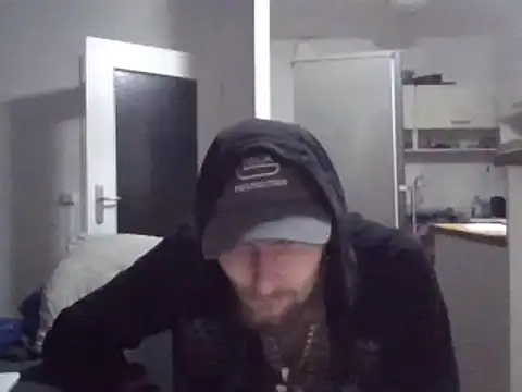 Snapshot of ThePython666 chatting on 03-19-25, 11:14 ThePython666 online show from 03-19-25, 11:14