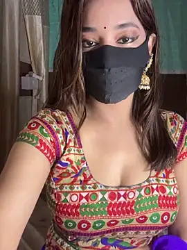 Snapshot of lustyindiancouple chatting on 03-19-26, 05:28 lustyindiancouple online show from 03-19-26, 05:28