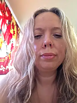 Snapshot of Irina3718 chatting on 05-23-26, 08:51 Irina3718 online show from 05-23-26, 08:51