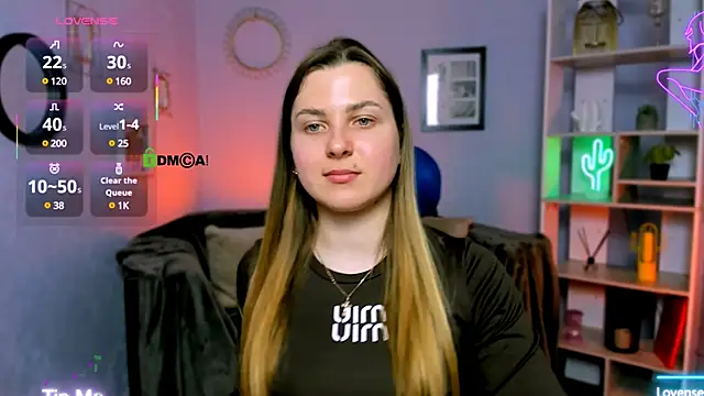 Snapshot of luck_betty chatting on 03-22-25, 11:32 luck betty online show from 03-22-25, 11:32