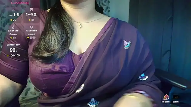 Snapshot of _Lisha_ chatting on 09-14-25, 04:39  Lisha  online show from 09-14-25, 04:39