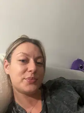 AnnastasiaMills online show from 06-25-26, 11:20