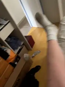 billybib83 online show from 03-11-25, 12:28