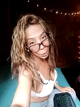 Lady Lolla11 online show from 04-19-26, 06:10