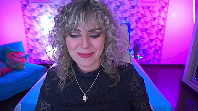 CandyLadyyy online show from 04-21-26, 07:06