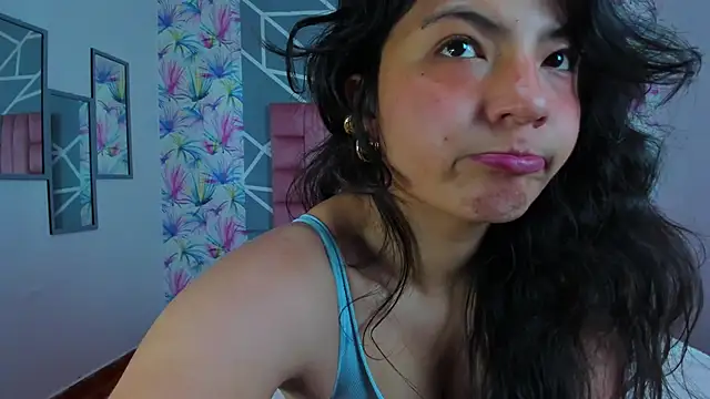 Snapshot of Asaray_T chatting on 03-14-25, 05:57 Asaray T online show from 03-14-25, 05:57