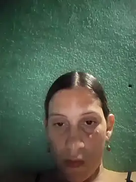 Snapshot of VictoriaLuxe chatting on 11-02-25, 02:14 VictoriaLuxe online show from 11-02-25, 02:14