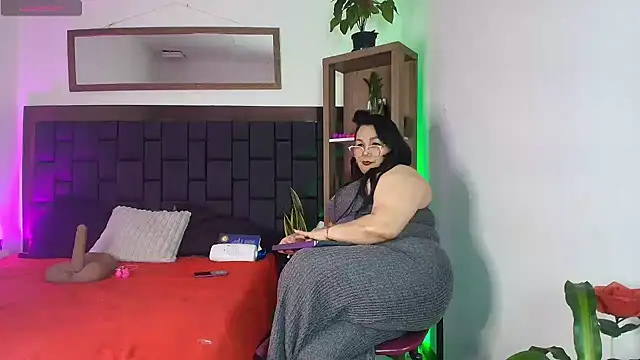 EllenaBoobs  online show from 04-08-26, 03:17