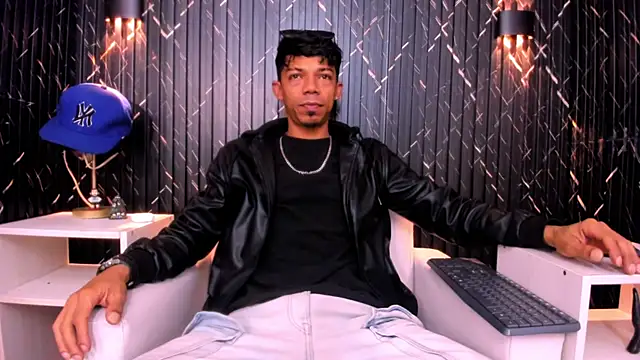 Gregory Sforza online show from 11-07-25, 12:38