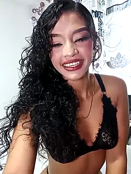 Snapshot of Aphrodite-777 chatting on 03-18-25, 02:15 Aphrodite-777 online show from 03-18-25, 02:15