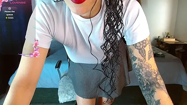 mia velvet1 online show from 10-02-25, 02:46