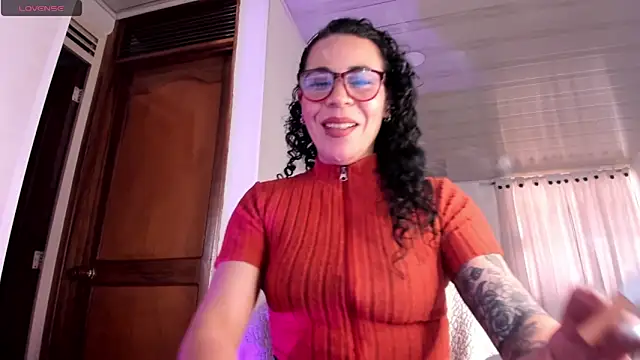 mia velvet1 online show from 05-06-26, 12:54