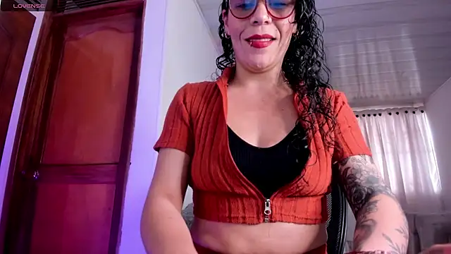 mia velvet1 online show from 06-22-26, 04:04