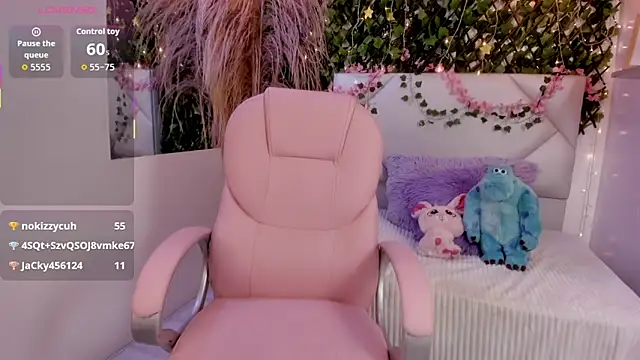 Abby Piink online show from 12-13-25, 07:53