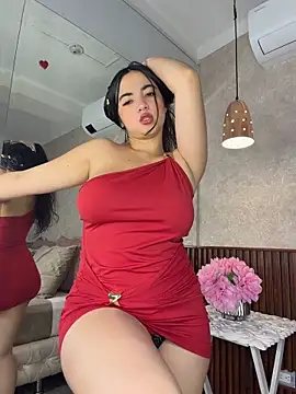alisonnwalker2025 online show from 05-06-26, 12:21