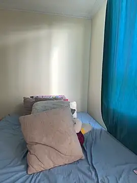 Ivelleee  online show from 09-19-25, 09:37